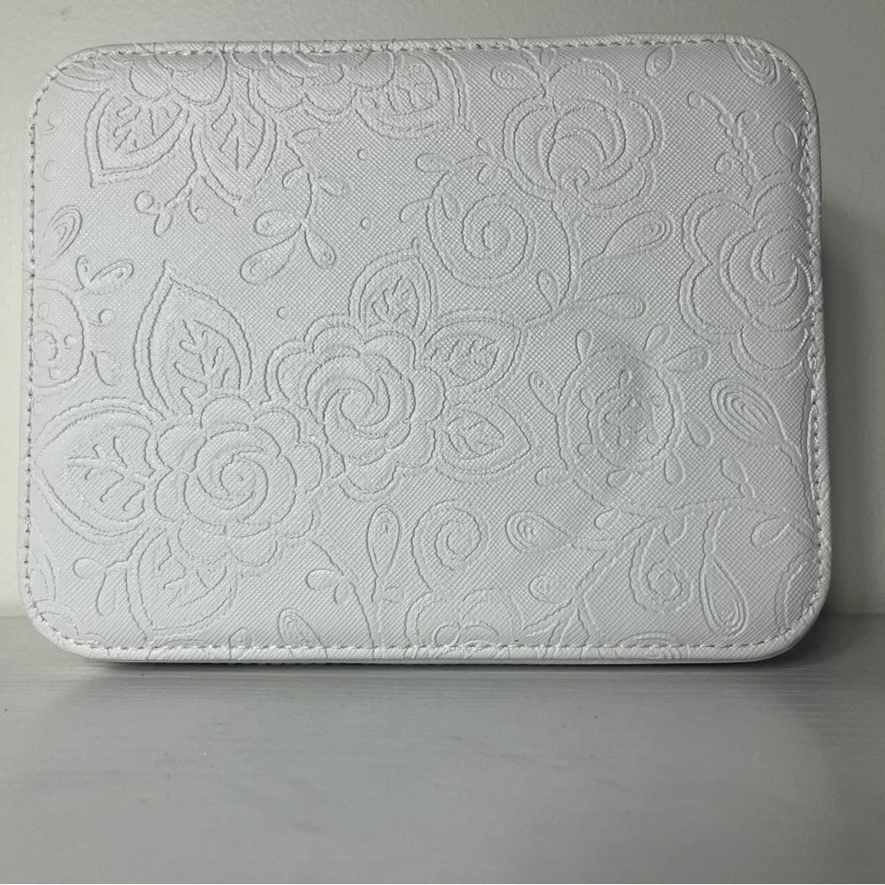 Pandora White Floral Zip Jewelry Case Travel Organizer Ring & Charm Storage - Picture 8 of 8